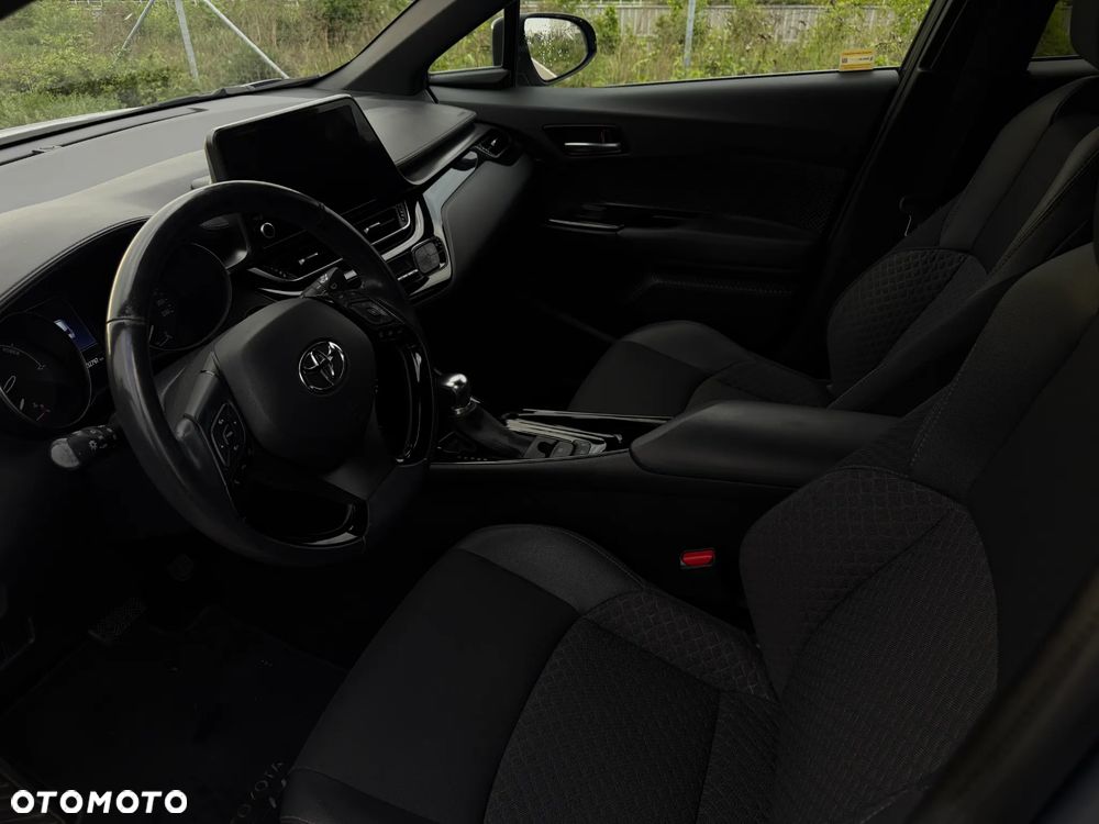 Toyota C-HR 1.8 Hybrid Style - 11