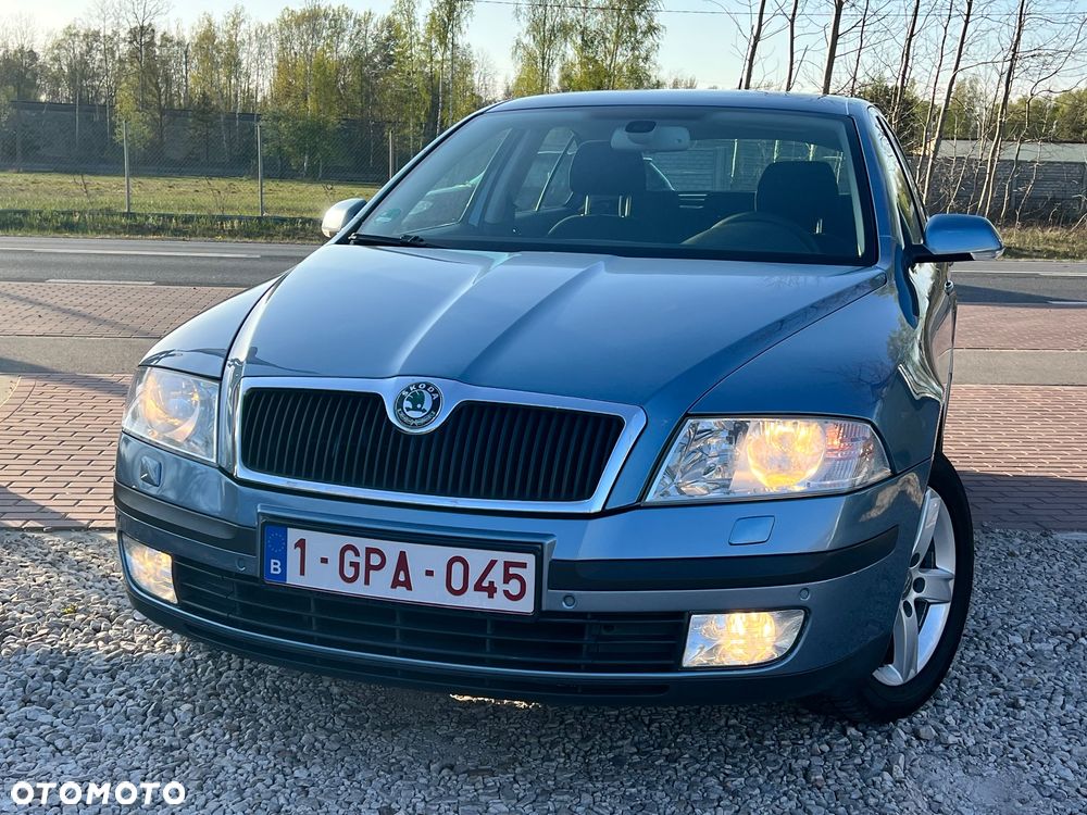 Skoda Octavia 1.9 TDI DPF Ambiente - 2