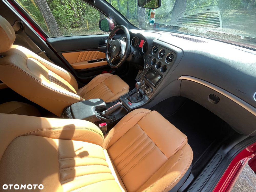Alfa Romeo 159 - 8