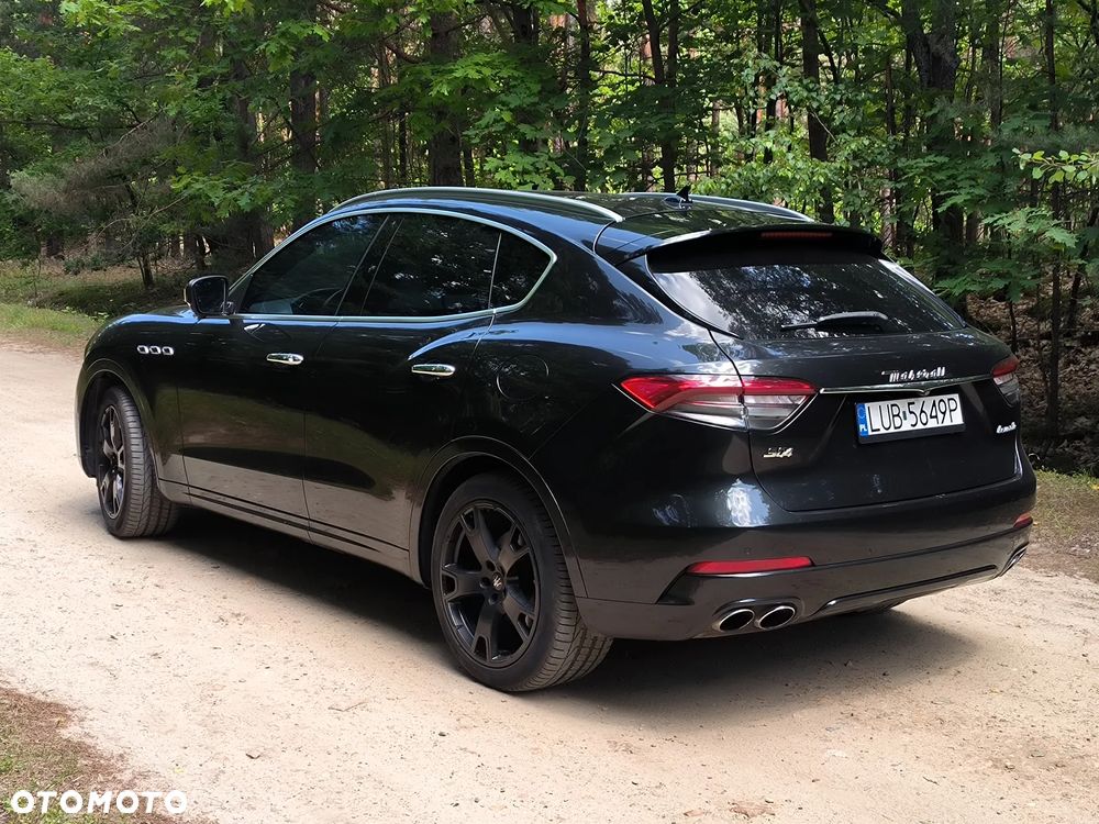 Maserati Levante S Q4 - 13