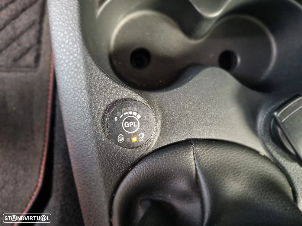 Dacia Sandero 0.9 TCe Stepway Bi-Fuel - 24