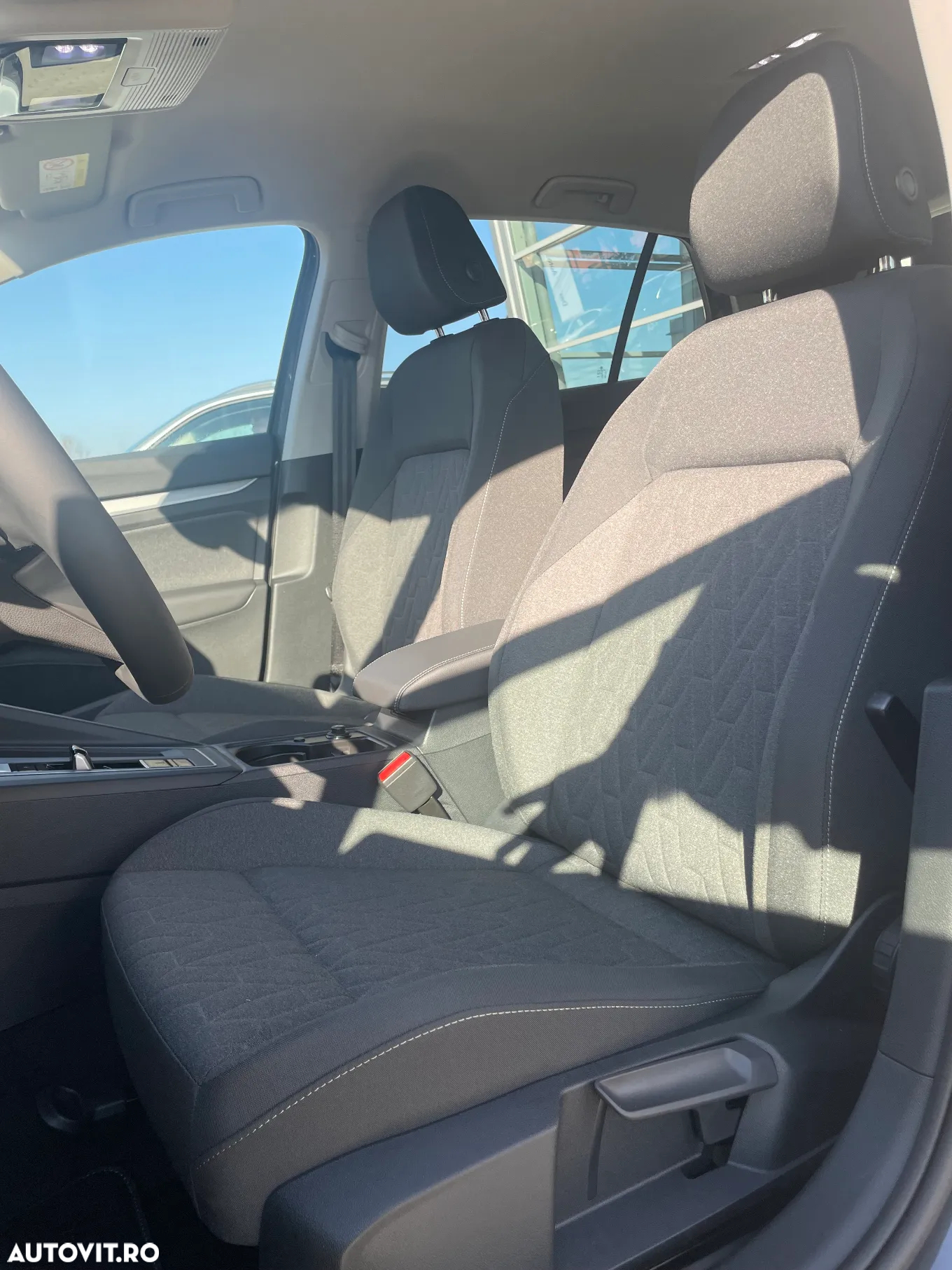 Volkswagen Golf 2.0 TDI DSG Life - 12