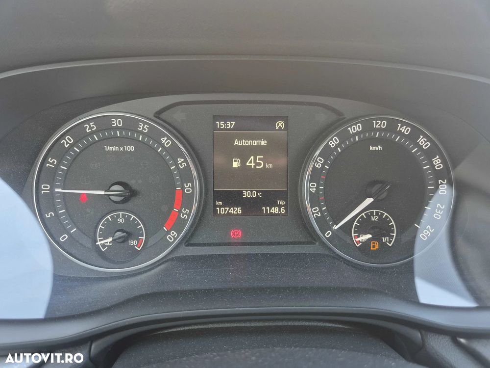 Skoda Octavia 2.0 TDI Ambition - 17