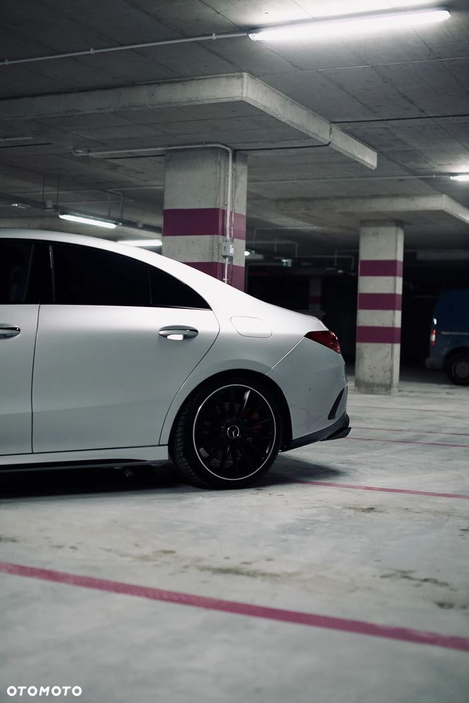 Mercedes-Benz CLA - 14