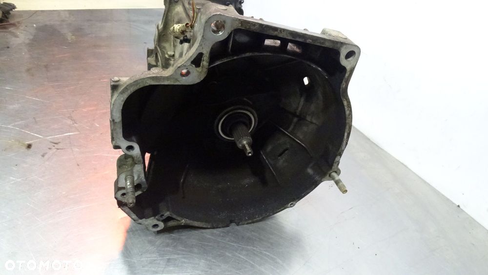 SKRZYNIA BIEGÓW SUZUKI JIMNY III 1.3AWD - 5