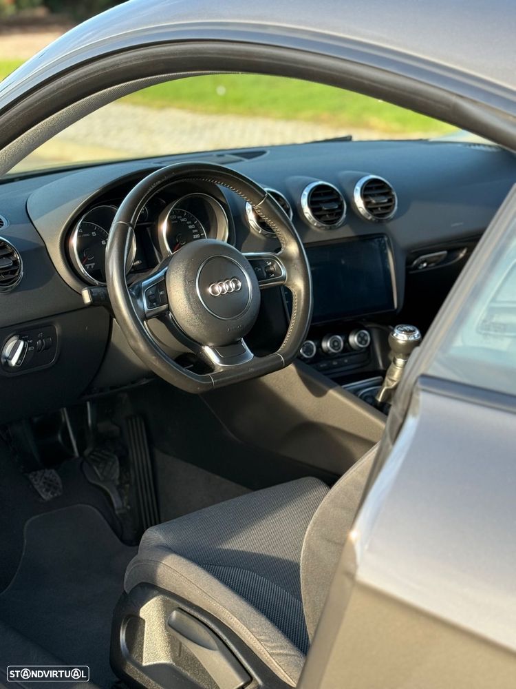 Audi TT Coupé 2.0 TFSI S-line - 8