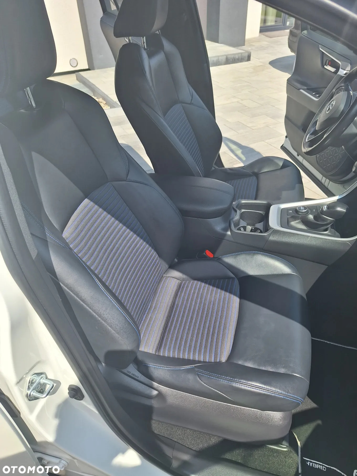 Toyota RAV4 2.5 Hybrid Selection 4x4 - 16