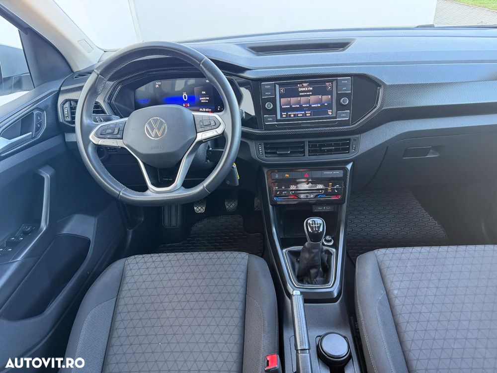 Volkswagen T-Cross - 7