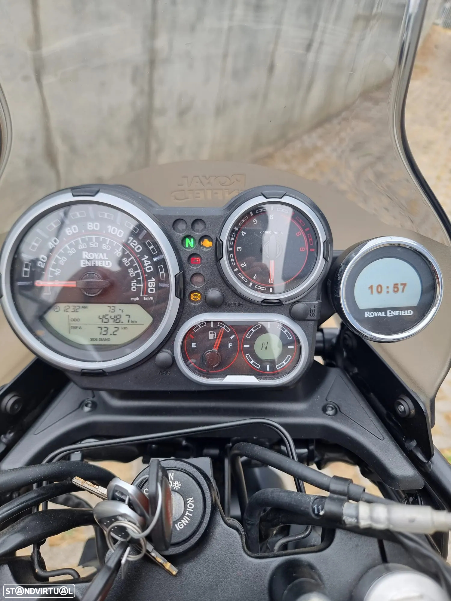 Royal Enfield Himalayan 411 - 6