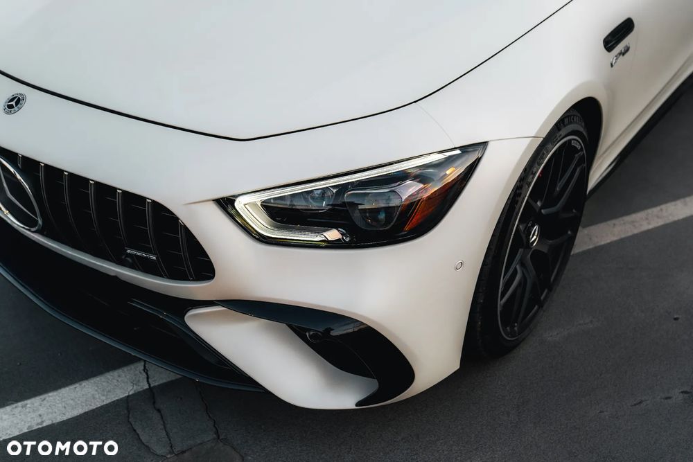 Mercedes-Benz AMG GT - 4