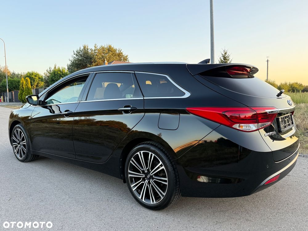 Hyundai i40 Kombi 1.7 CRDi Premium - 3