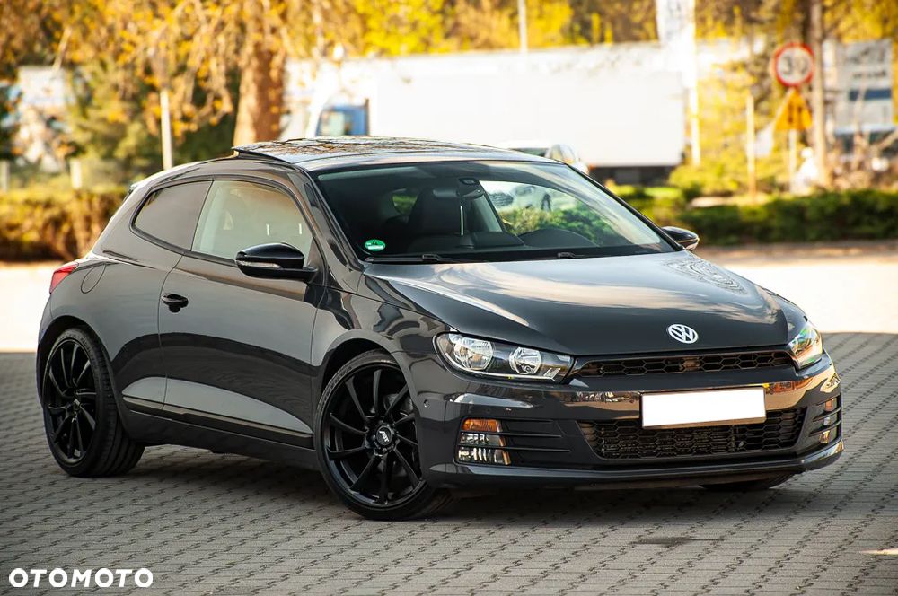 Volkswagen Scirocco 2.0 TSI (BlueMotion Technology) DSG - 2