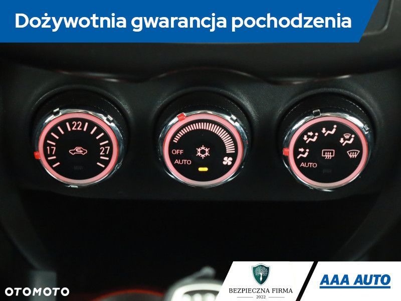 Mitsubishi ASX - 12