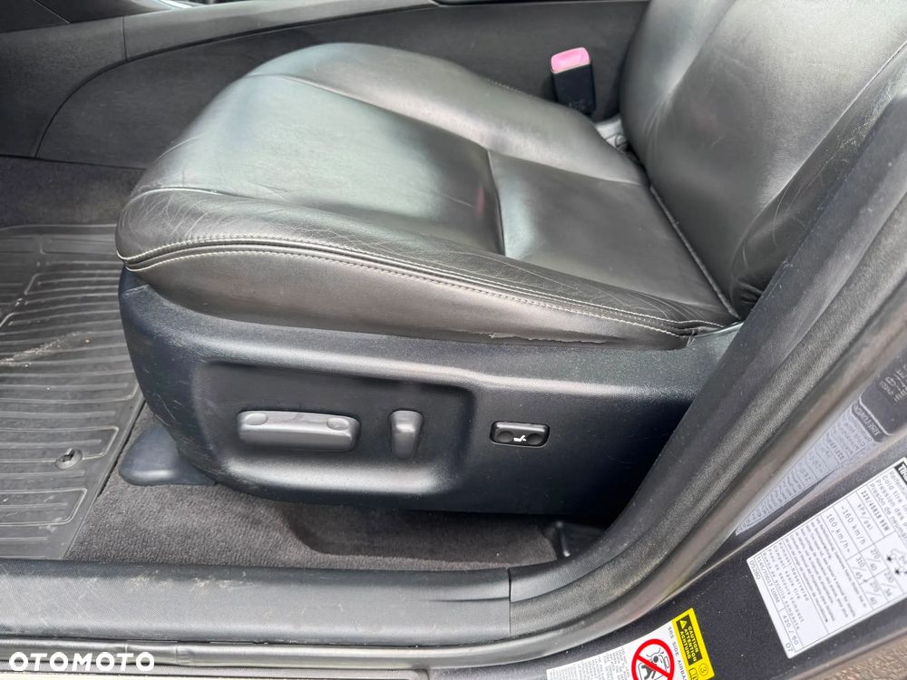 Toyota Avensis 2.2 D-CAT Prestige - 14