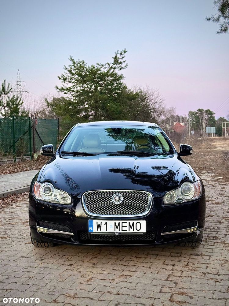 Jaguar XF 2.7 V6 D Luxury - 5