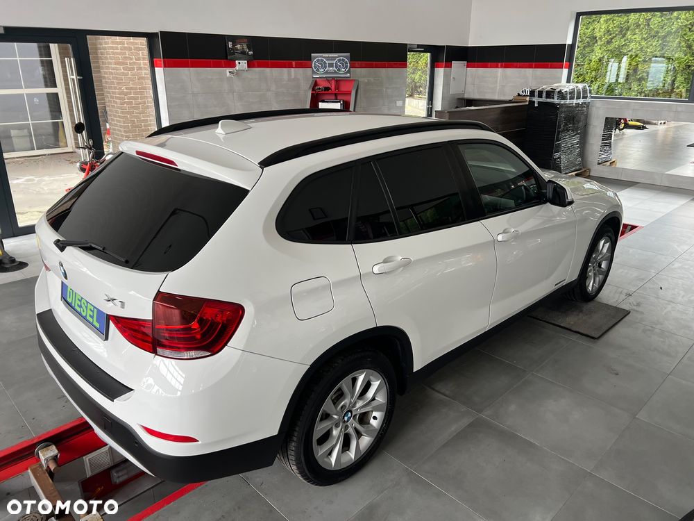 BMW X1 sDrive16d xLine - 10
