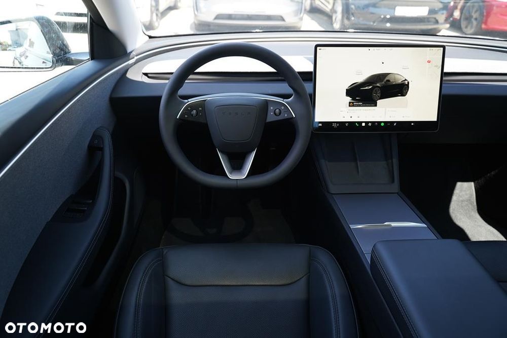 Tesla Model 3 RWD Premium - 16