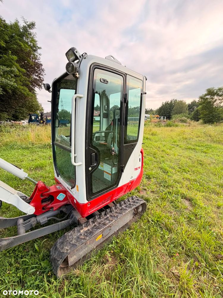 Takeuchi Tb216 - 3
