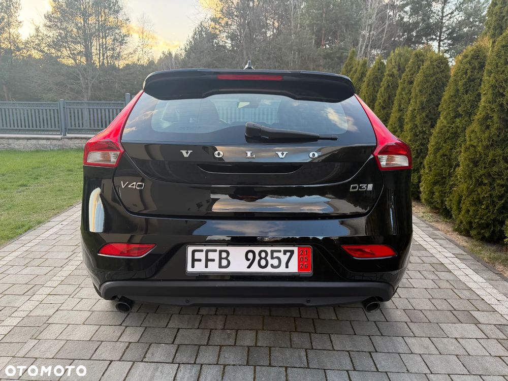 Volvo V40 D3 Geartronic Inscription - 10