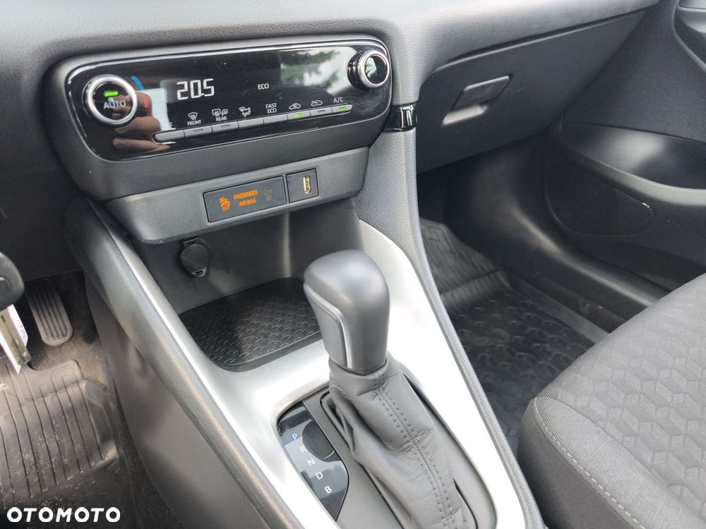 Toyota Yaris Hybrid 1.5 Comfort - 20