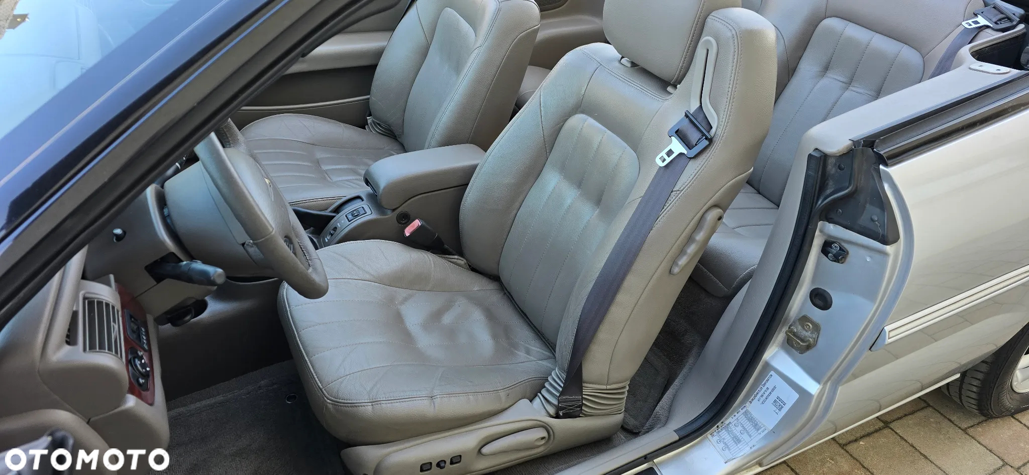 Chrysler Sebring - 17