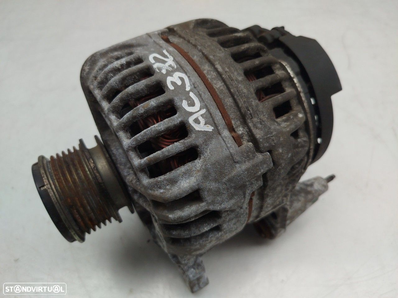 Alternador VOLKSWAGEN Golf V Variant (1K5) - 1