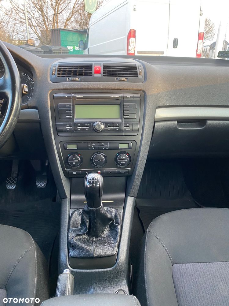 Skoda Octavia 1.9 TDI Ambiente - 10