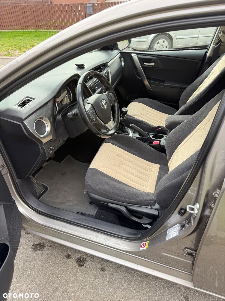 Toyota Auris 1.6 Comfort - 7