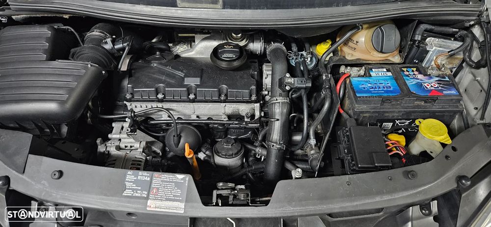 Ford Galaxy 1.9 TDi Ghia - 15