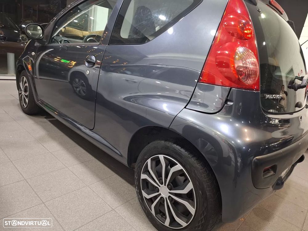 Peugeot 107 1.0 Trendy - 3