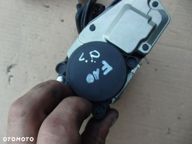 BMW  7 F01 5 F10 F11 M5 PAS BEZPIECZEŃSTWA LEWY 625985300A   RAF-AUTO CZĘŚCI BMW - 3