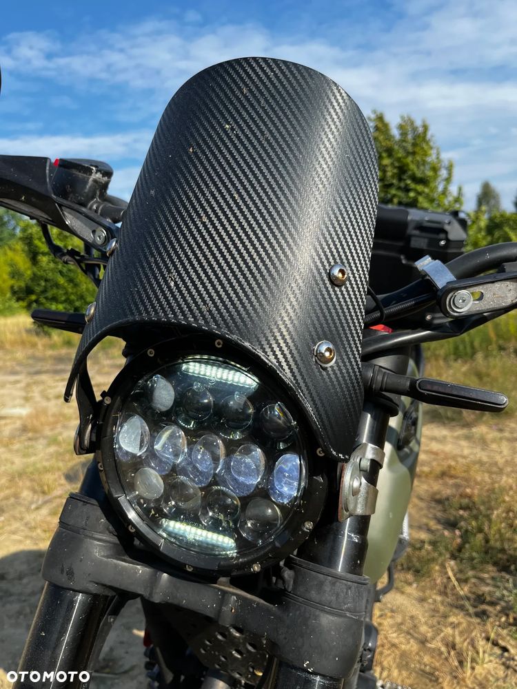 Zipp Inny - 11