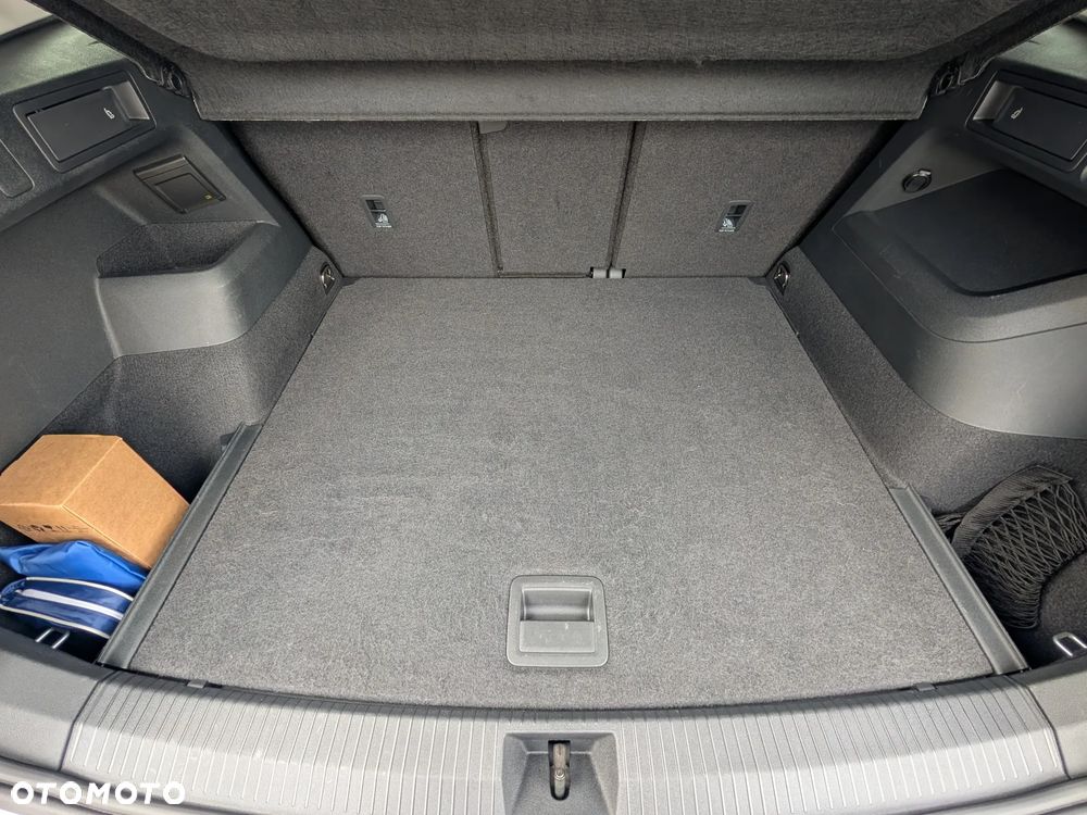 Volkswagen Tiguan 1.5 eTSI Life DSG - 37