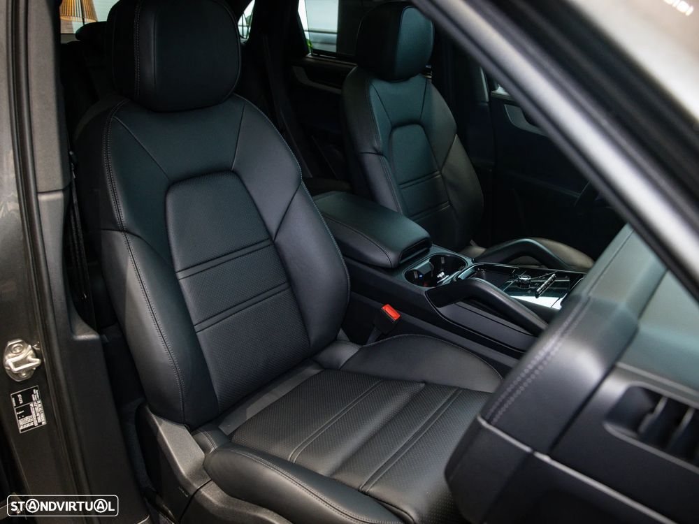 Porsche Cayenne E-Hybrid - 49