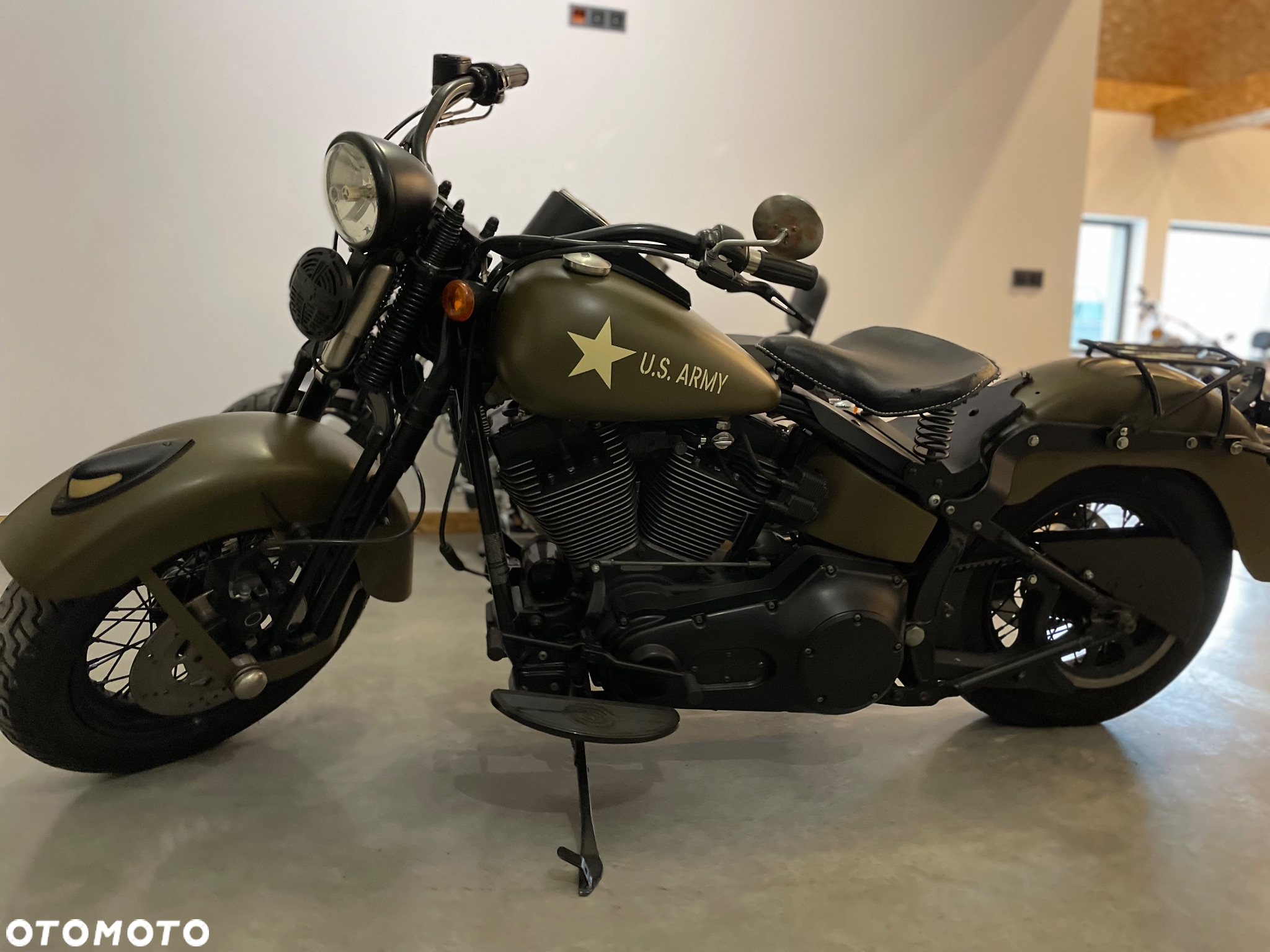 Harley-Davidson Softail Springer Classic - 17