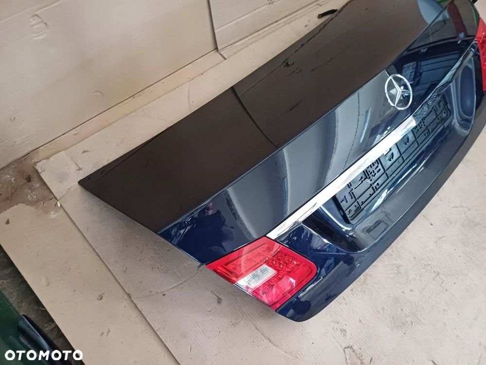 Klapa Bagażnika Kompletna MERCEDES W212 2009-2013 890 Sedan - 3