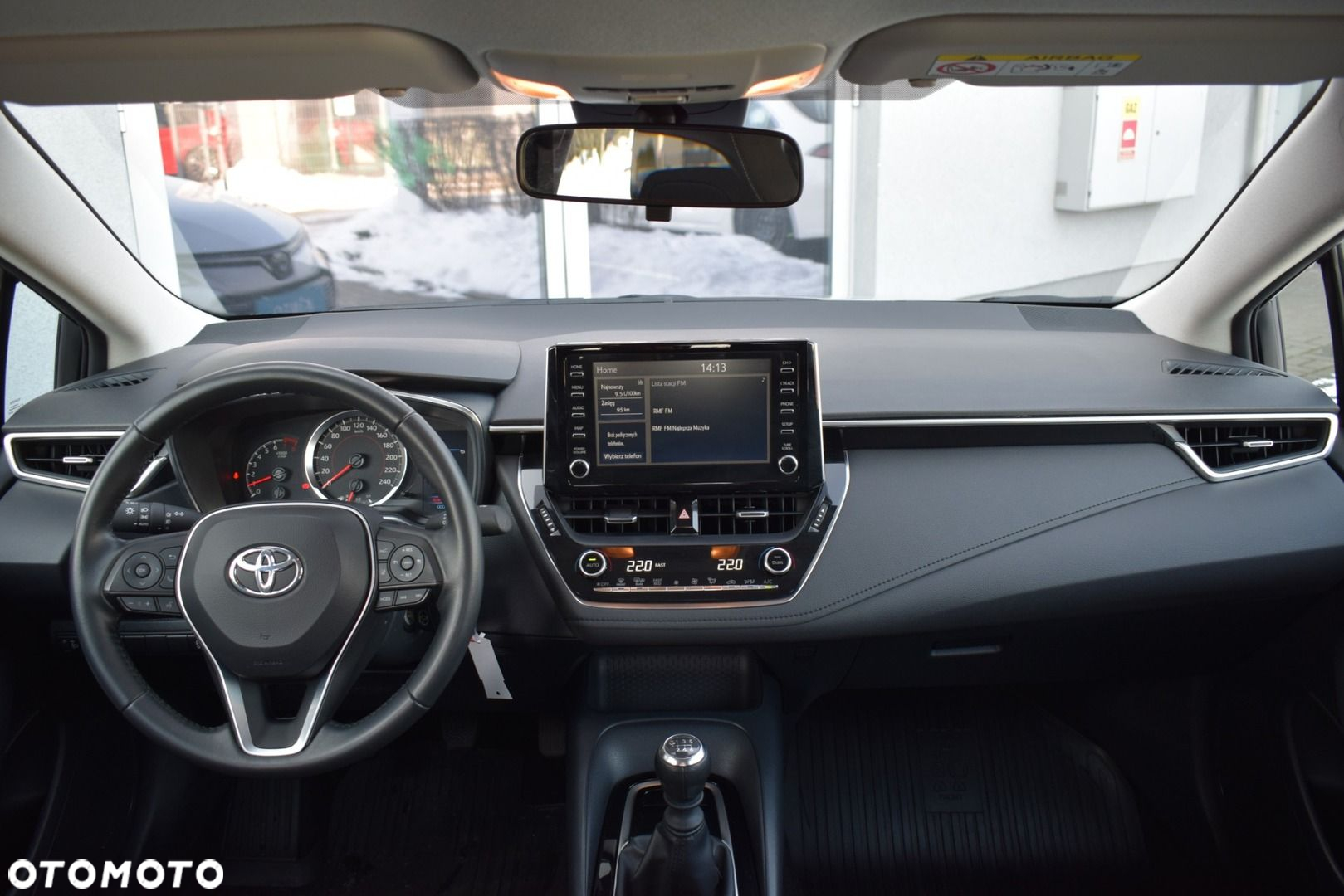 Toyota Corolla - 17