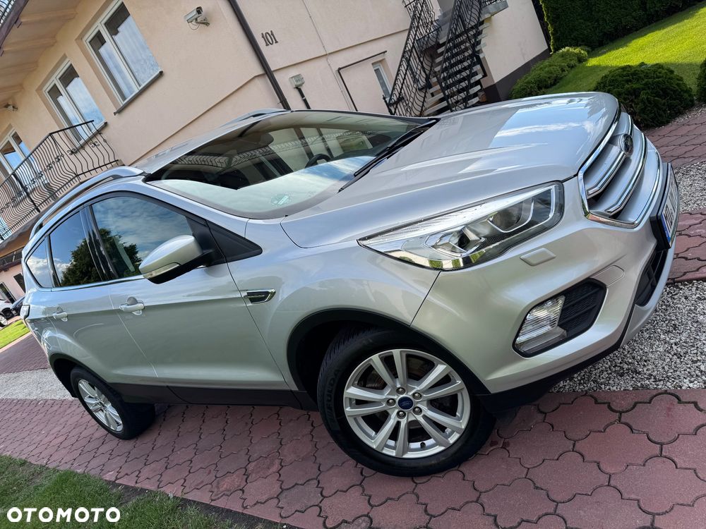 Ford Kuga 1.5 TDCi FWD Titanium - 3