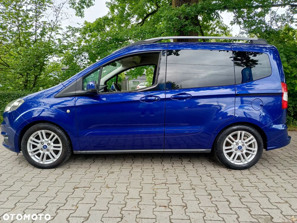 Ford Tourneo Courier 1.0 EcoBoost Titanium - 10