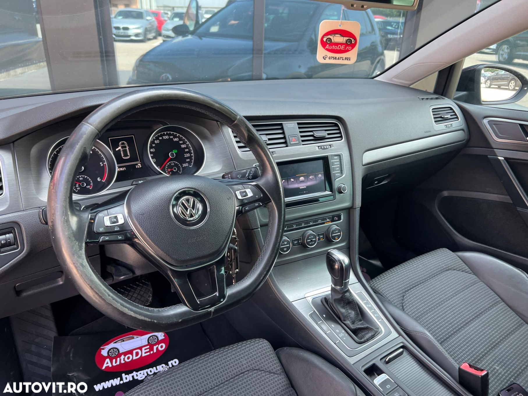 Volkswagen Golf - 5