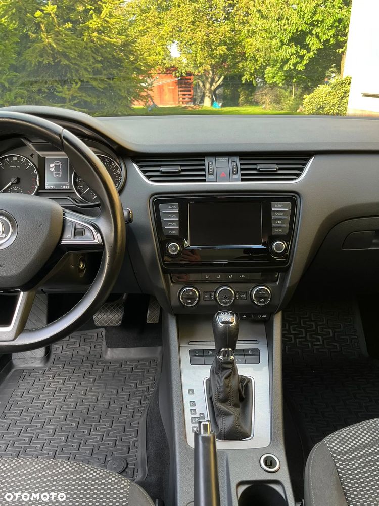 Skoda Octavia 2.0 TDI 4x4 Ambition DSG - 13
