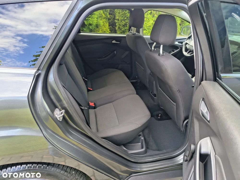 Ford Focus 1.5 TDCi ECOnetic 88g Start-Stopp-System Business - 18