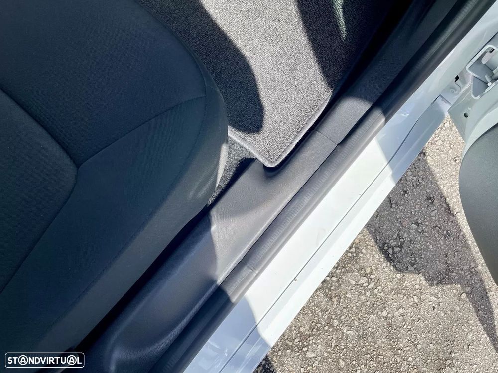 Renault Zoe (c/ Bateria) 41 kwh Life - 31