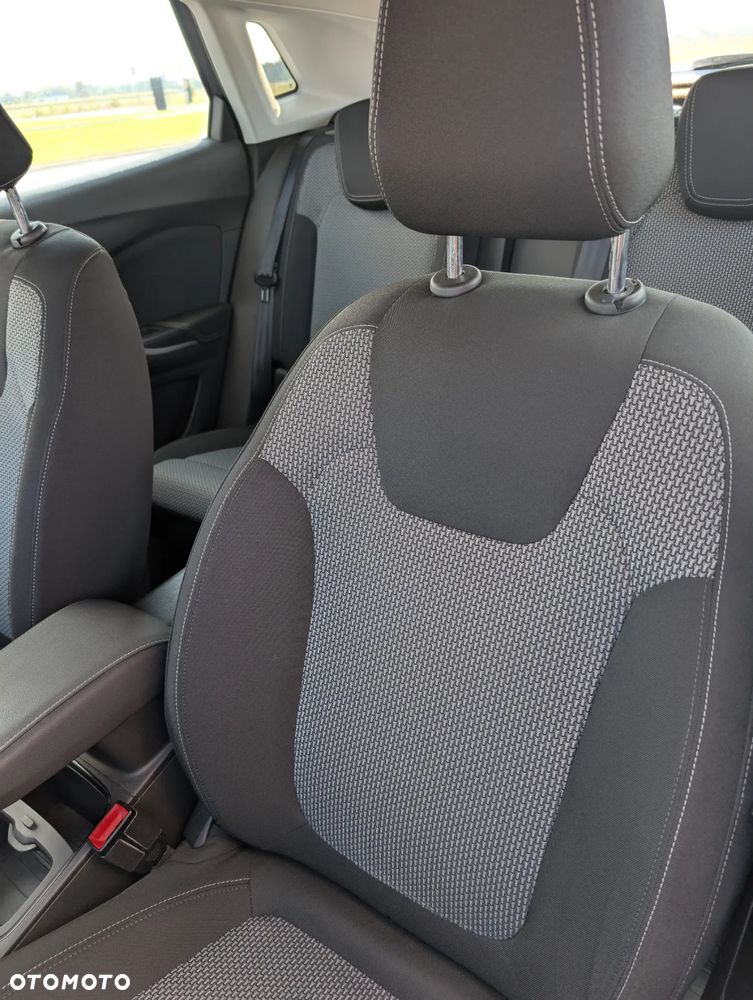 Opel Grandland X 1.2 Start/Stop Business Elegance - 34