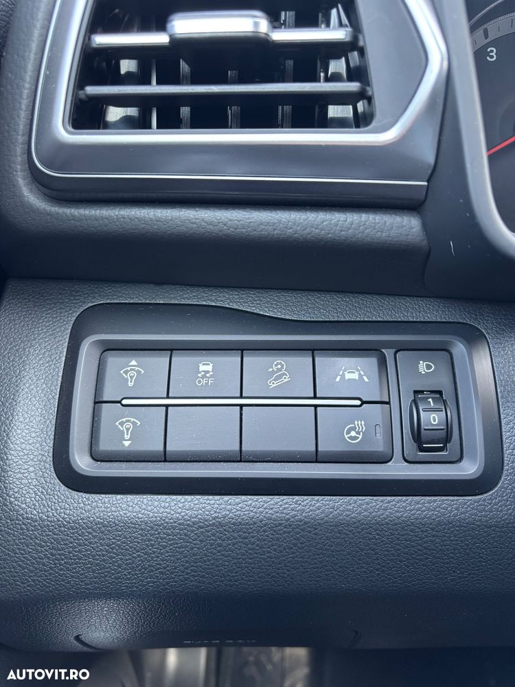 SsangYong Tivoli - 12