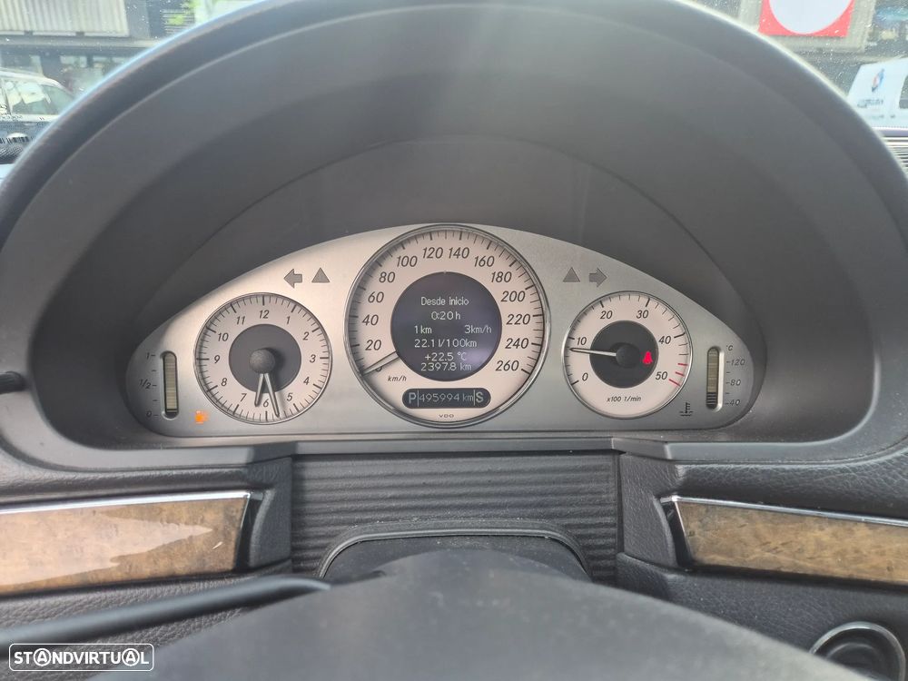 Mercedes-Benz E 220 CDI Avantgarde Aut. - 14