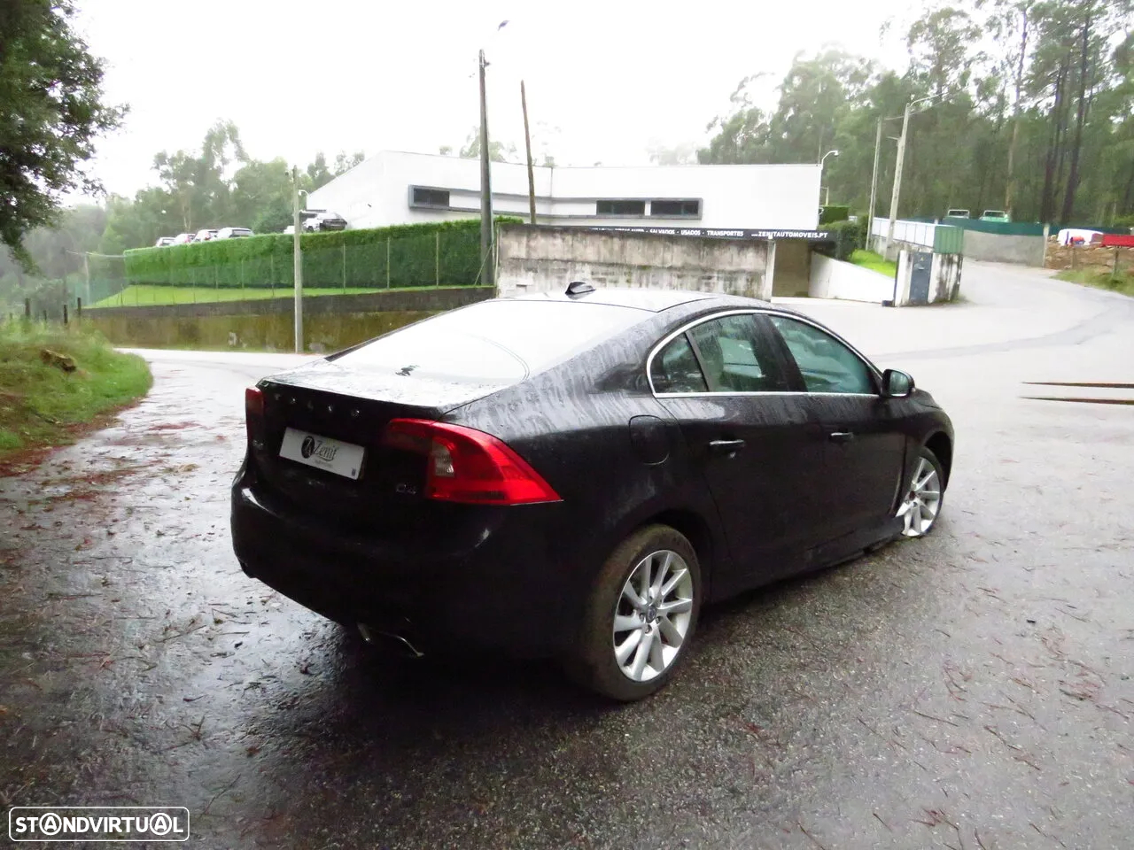 Volvo S60 2.0 180cv de 2014 - Peças Usadas (9529) - 4