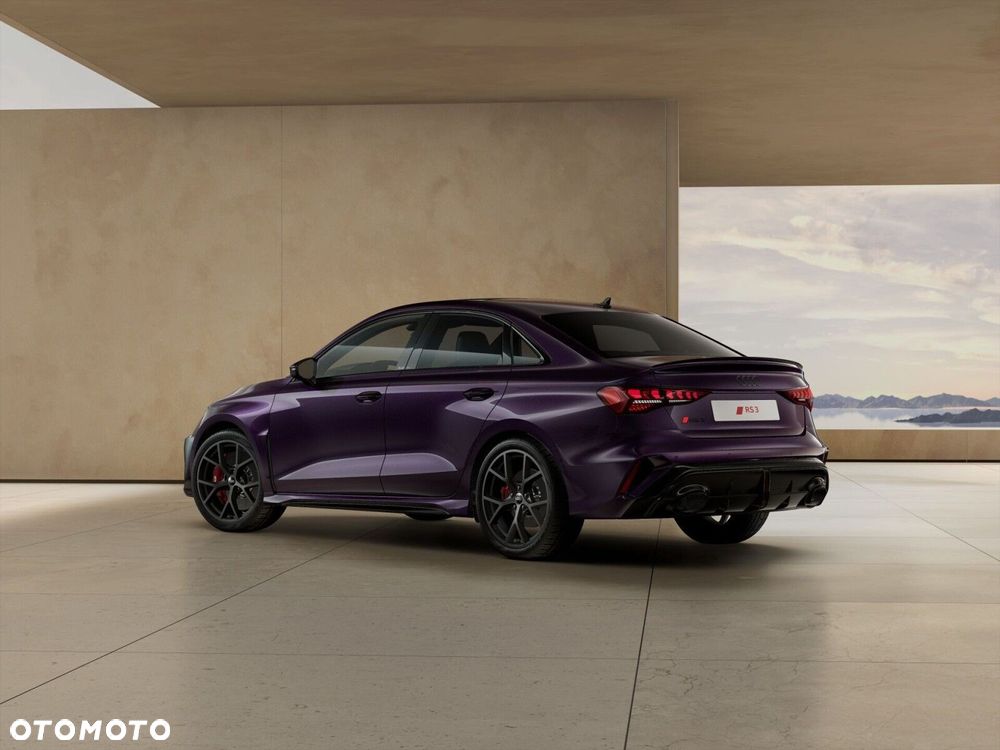 Audi RS3 Limousine - 5