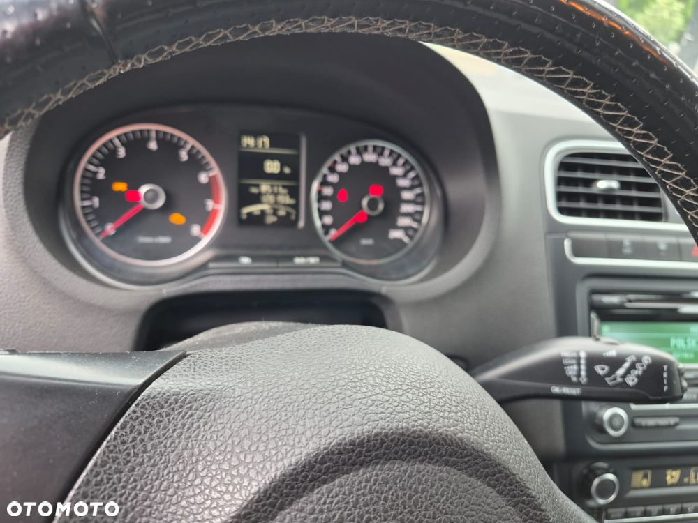 Volkswagen Polo - 9