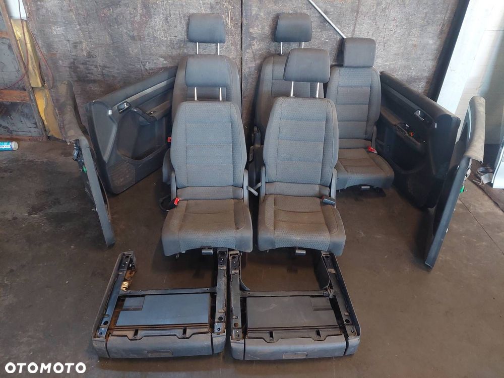 KOMPLET FOTELI LEWY PRAWY PRZÓD + TYŁ + BOCZKI VOLKSWAGEN TOURAN I - 1